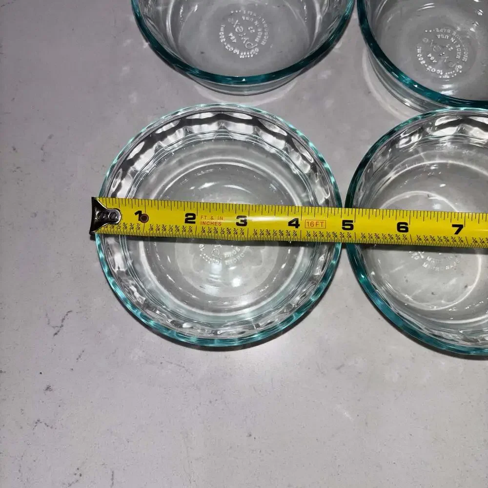 Pyrex 464 10 oz Aqua Glass Scalloped Rim 3 Ring Custard Cups Ramekins (4)